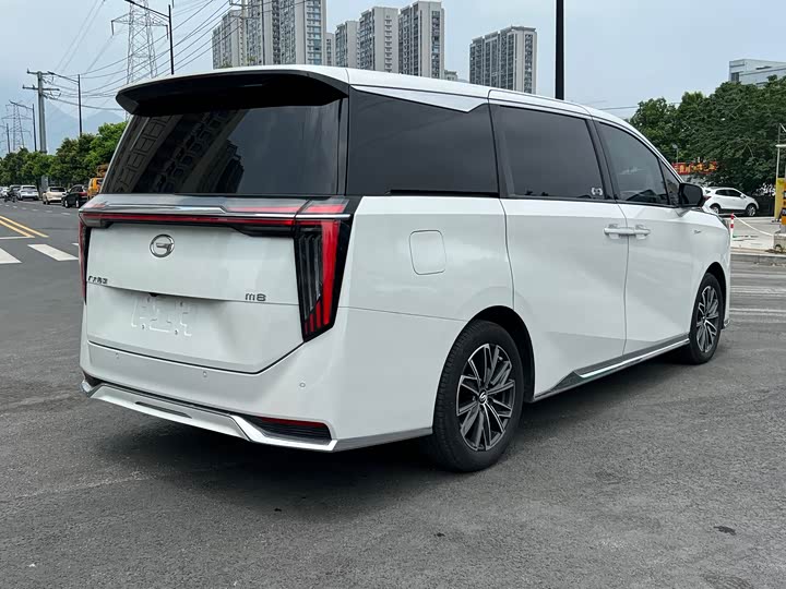 Trumpchi M8