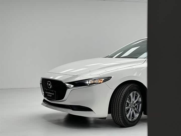 Mazda 3 Axela
