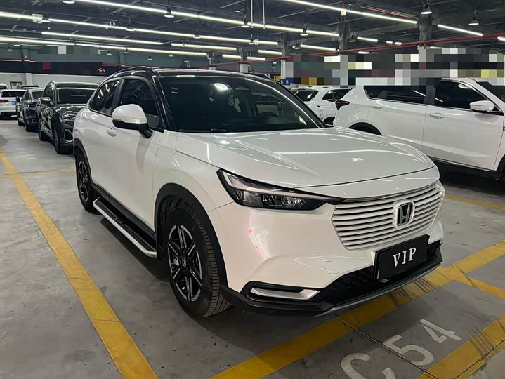 Honda Vezel 1.5 CVT Tech