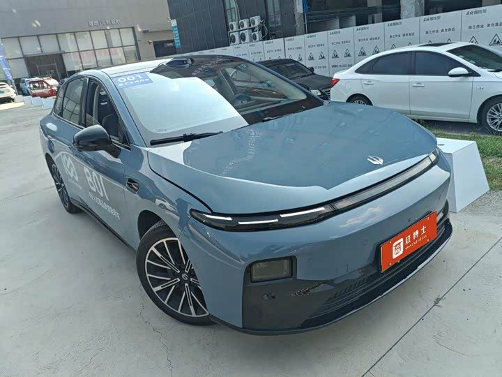 Leapmotor B01 550 LiDAR Edition