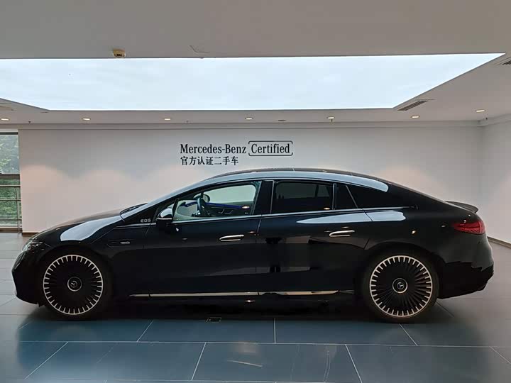 Mercedes-Benz AMG EQS