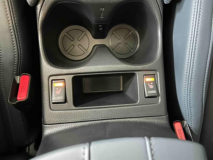 Nissan X-Trail Honor