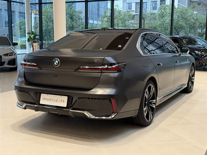 BMW 7 Series