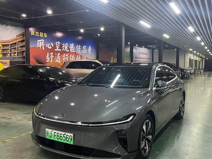 Changan Qiyuan A07 EREV 200 Max