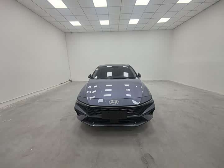 Beijing Hyundai Elantra 1.5 CVT LUX Premium