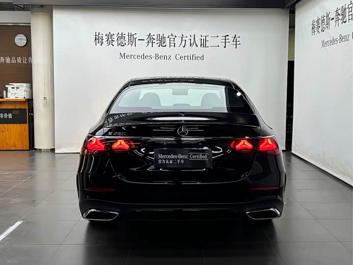 Mercedes-Benz E-Class (Импорт) 2024 E 260 Спортивная