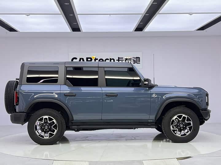 Ford Bronco