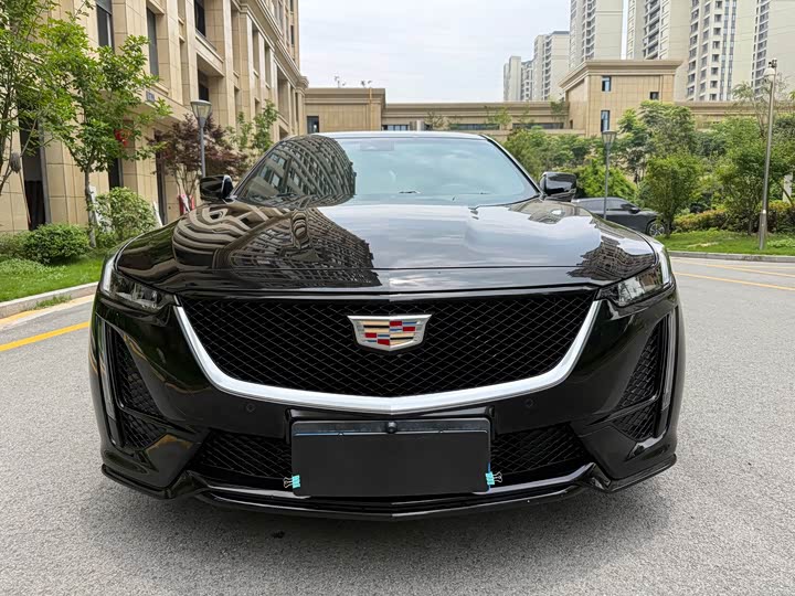 Cadillac CT5 28T Premium