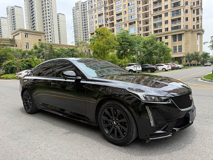 Cadillac CT5 28T Premium