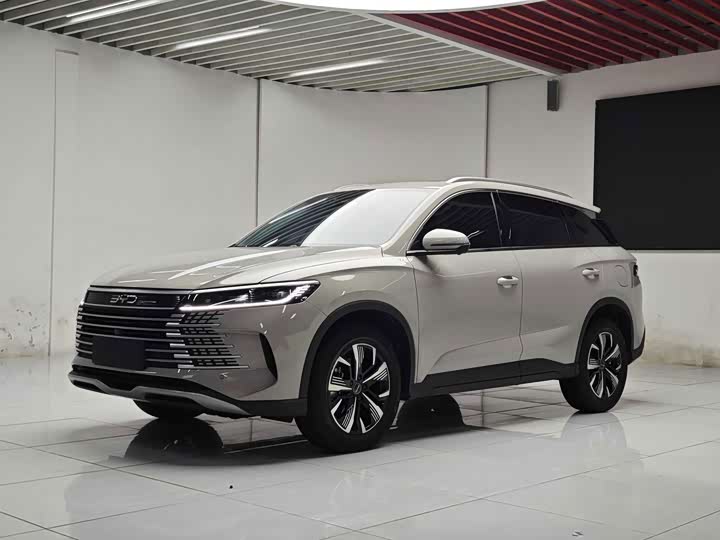 BYD Sea Lion 05 DM-i 75 km Premium