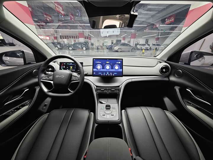 BYD Sea Lion 05 DM-i 75 km Premium