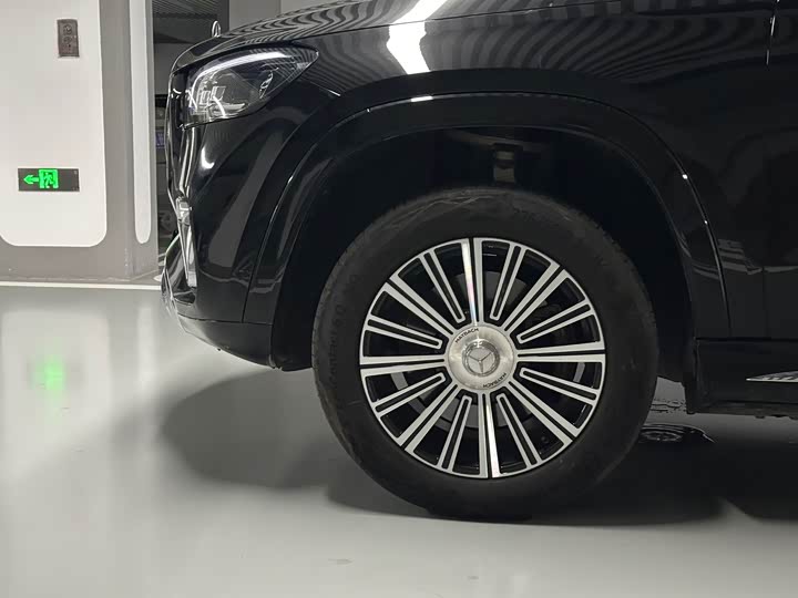 Mercedes-Benz GLS 450 4MATIC Sport