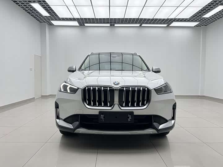 BMW X1 s Drive20Li X Design Package