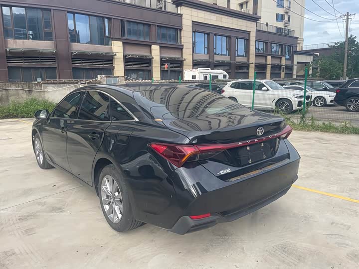 Toyota Avalon