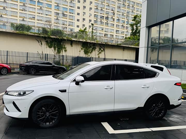 BYD Qin PLUS