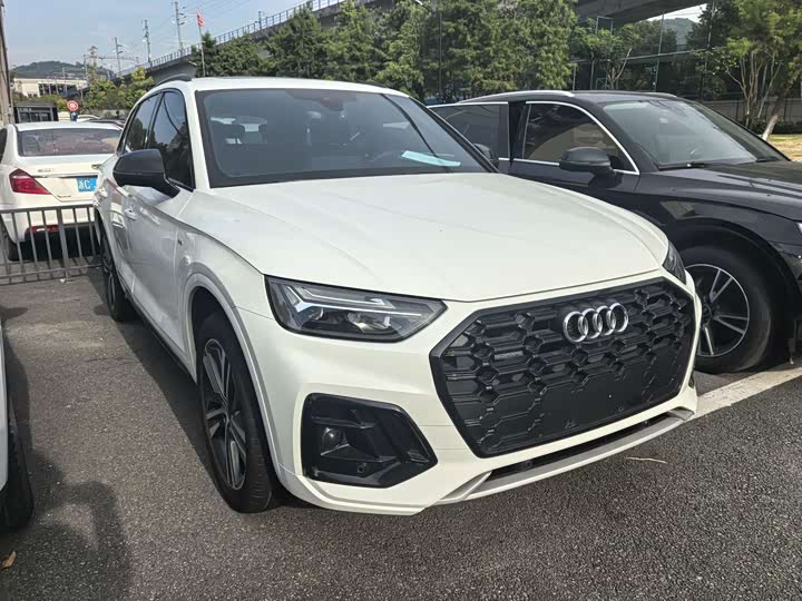 Audi Q5L 40T Style Sport