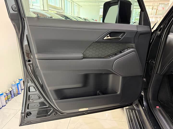Lexus GX OVERTRAIL Yuanfeng