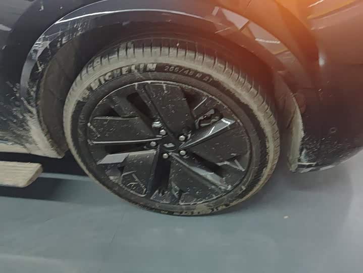 Li Auto L9 Ultra Smart Refresh