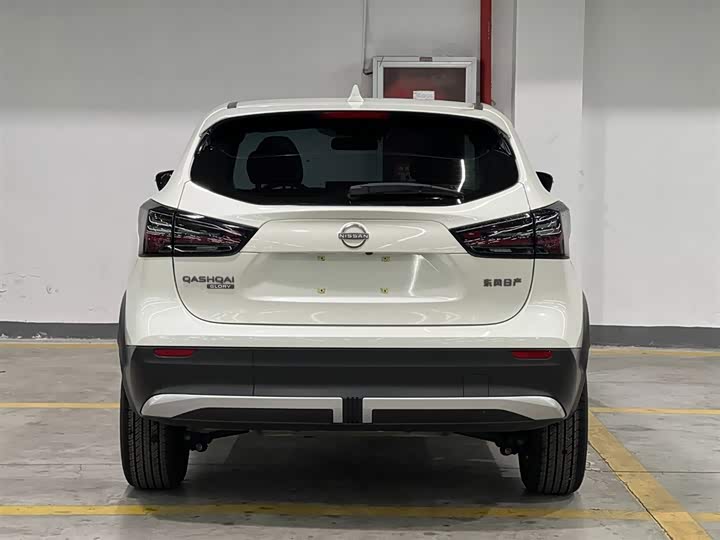 Nissan Qashqai Honor