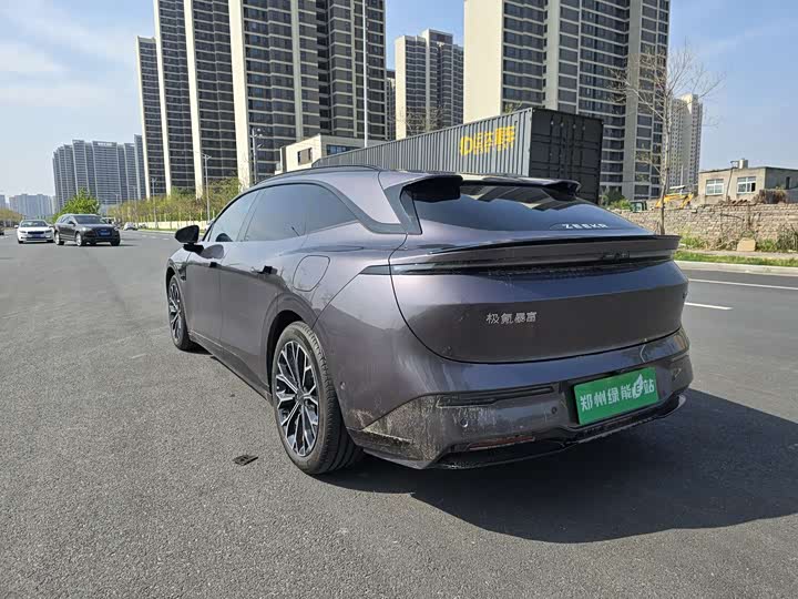 Zeekr 007 GT