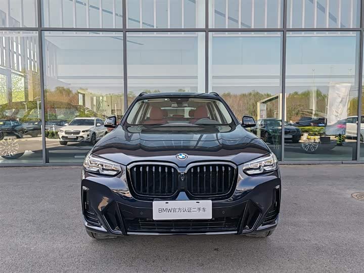 BMW X3 xDrive30i Leading M Night Package Facelift