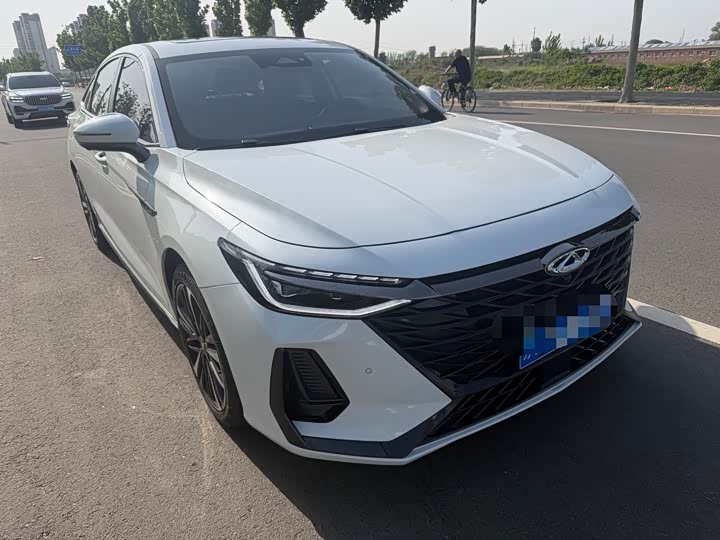 Chery Arrizo 8
