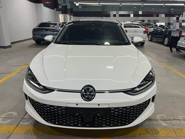 Volkswagen Lamando L