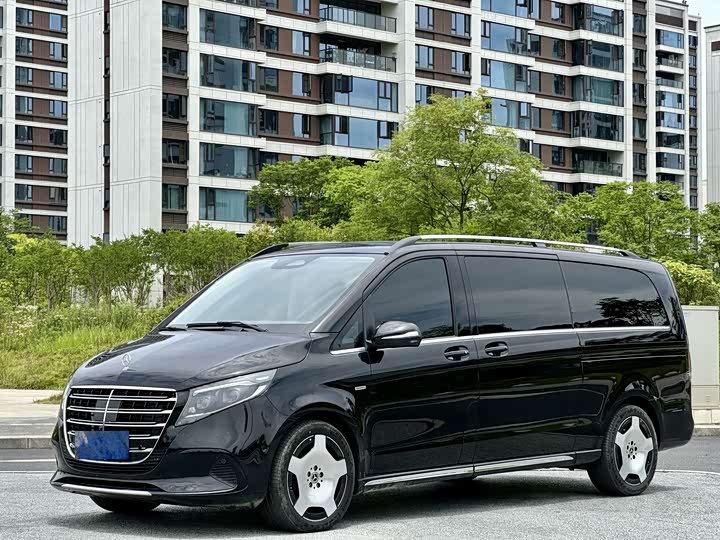 Mercedes-Benz V-Class V 300 L LWB Luxury