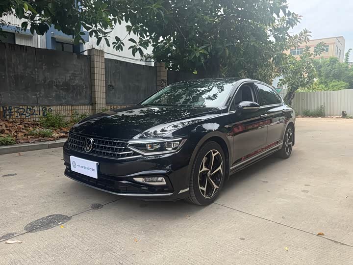 Volkswagen Magotan 2-Million Anniversary