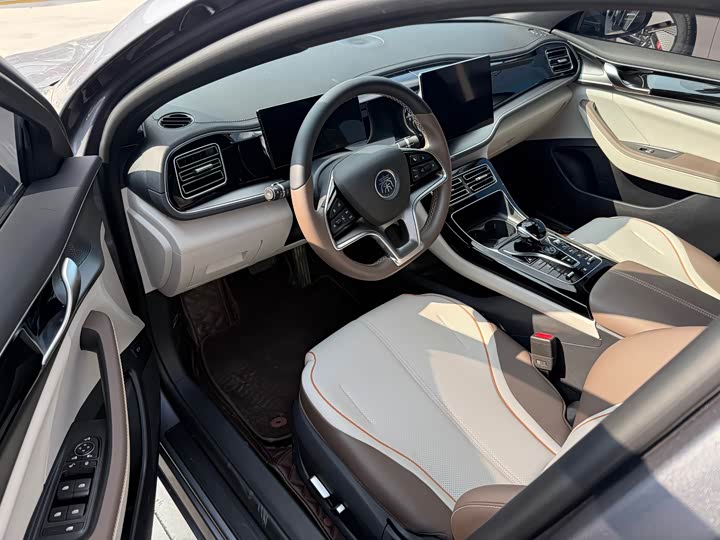 BYD Qin PLUS
