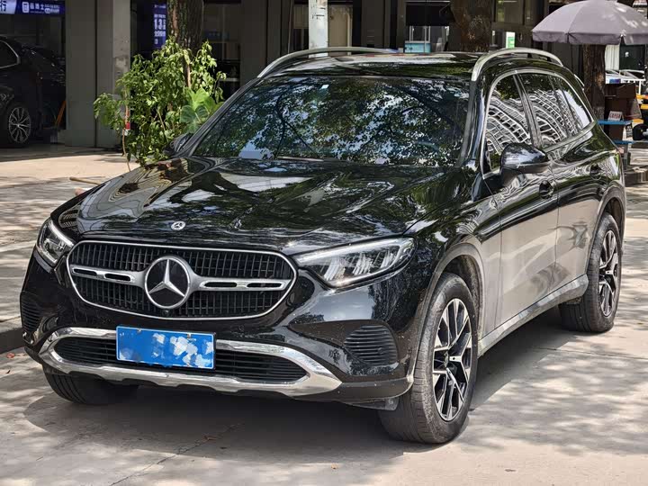 Mercedes-Benz GLC 260 L 4MATIC Dynamic 5-Seater
