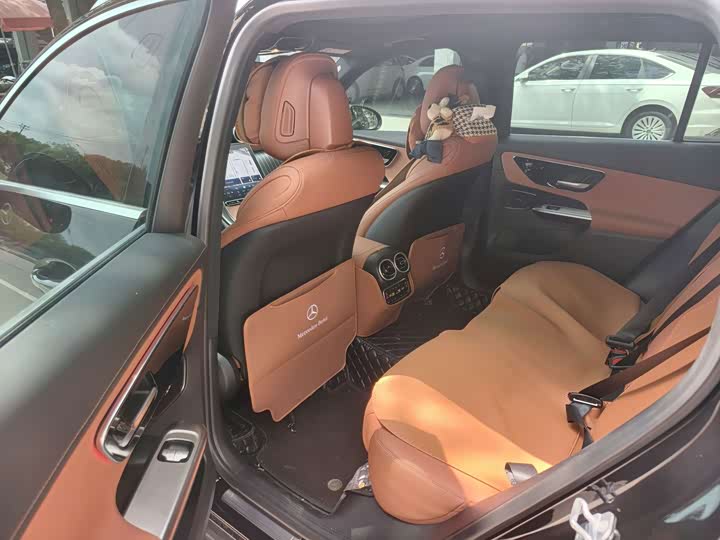Mercedes-Benz GLC 260 L 4MATIC Dynamic 5-Seater