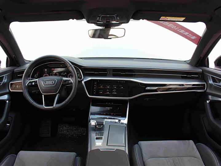 Audi A6L 40 TFSI Luxury Dynamic