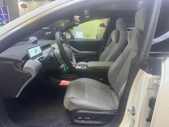 Nio ET5T