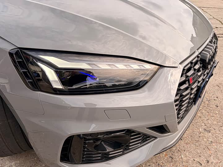 Audi RS 5