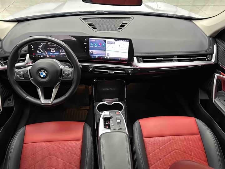 BMW X1 s Drive20Li X Design Package