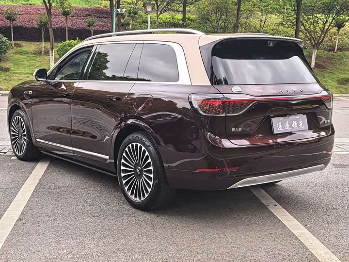 Aito M9 EREV Ultra 52 kWh 5-Seater (192-Line LiDAR)