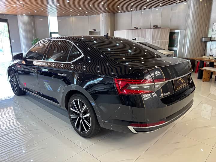 Volkswagen Skoda Superb TSI280 DSG Premium