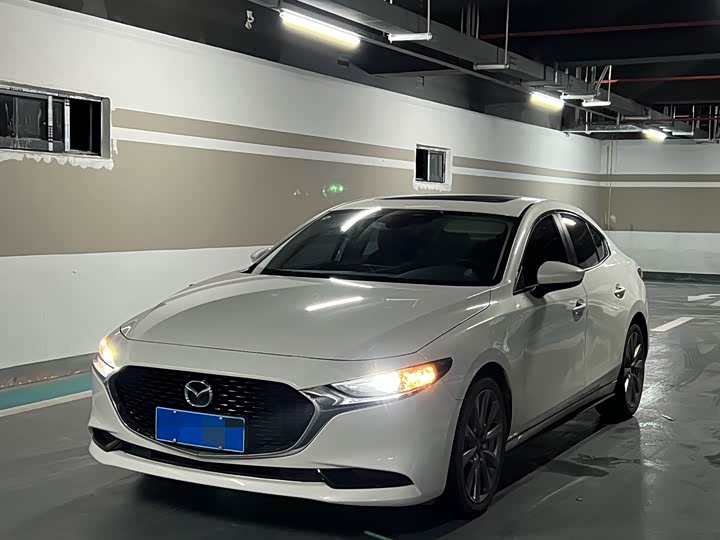 Mazda 3 Axela