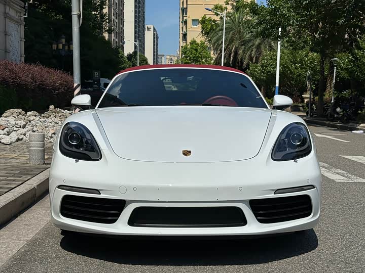 Porsche 718