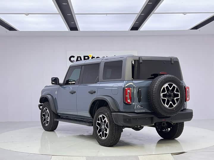Ford Bronco