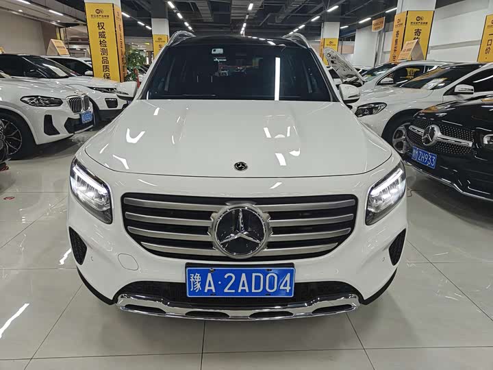 Mercedes-Benz GLB 200 Fashion
