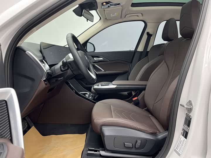 BMW X1 s Drive20Li X Design Package
