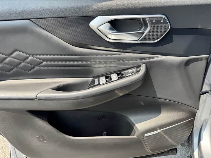 BAIC Beijing X7