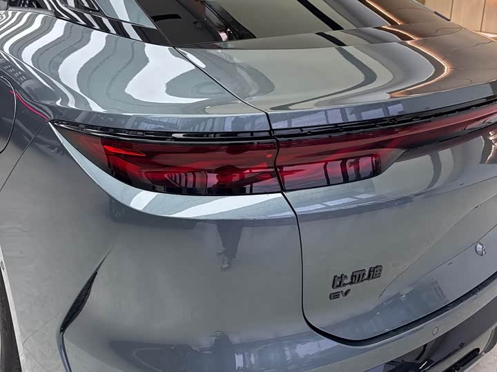 BYD Han L