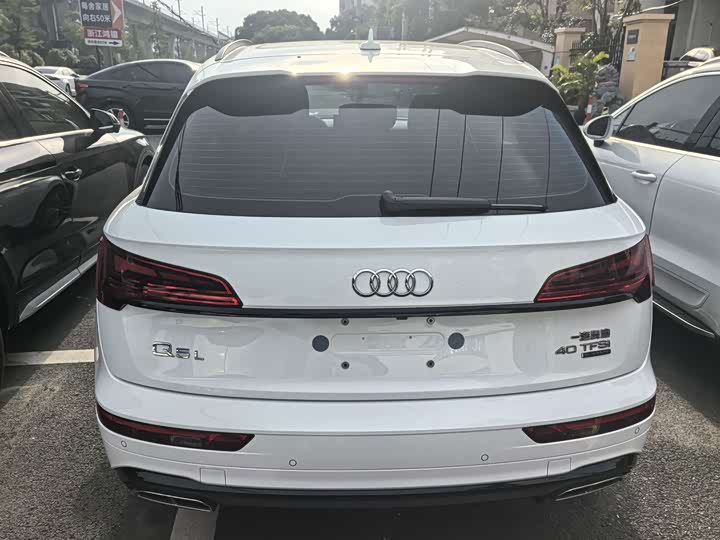 Audi Q5L 40T Style Sport