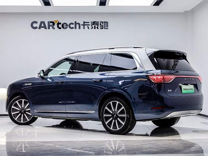 Aito M9 Range-Extended Max 42 kWh 6-Seater