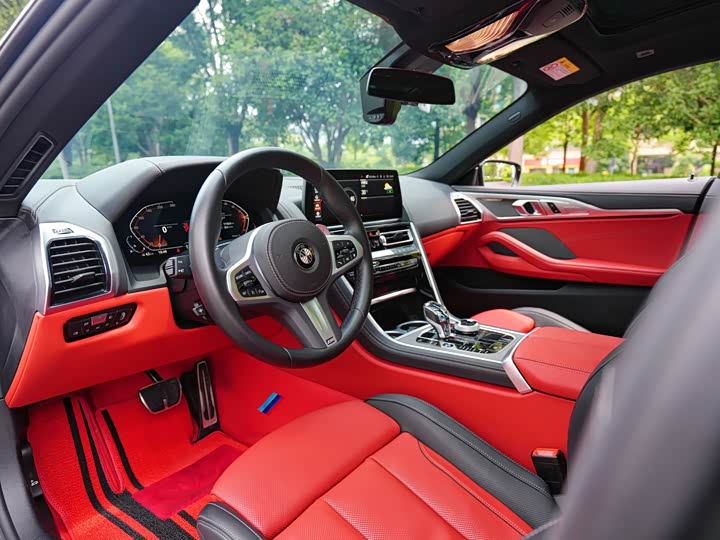 BMW 8 Series