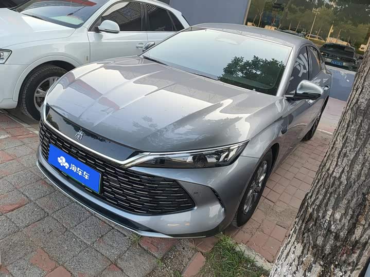 BYD Qin L DM-i Smart Drive 80 km Leading