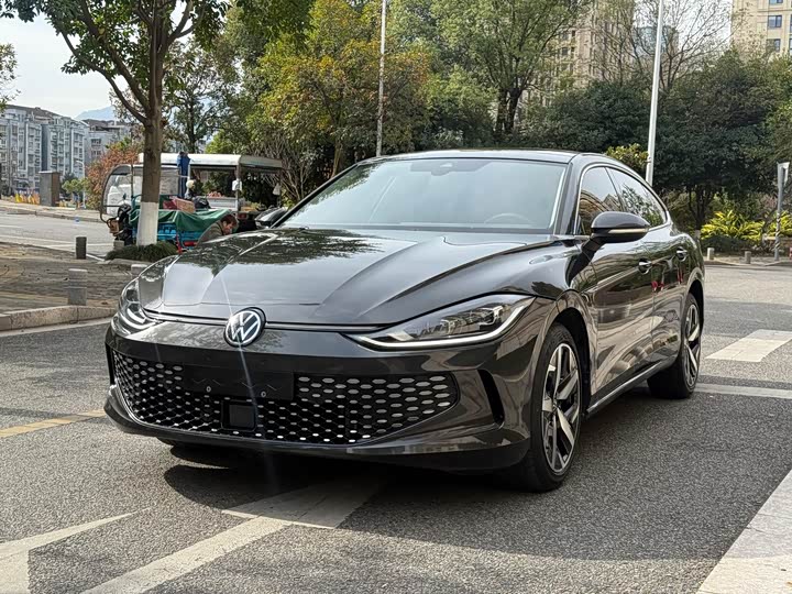 Volkswagen Lamando L